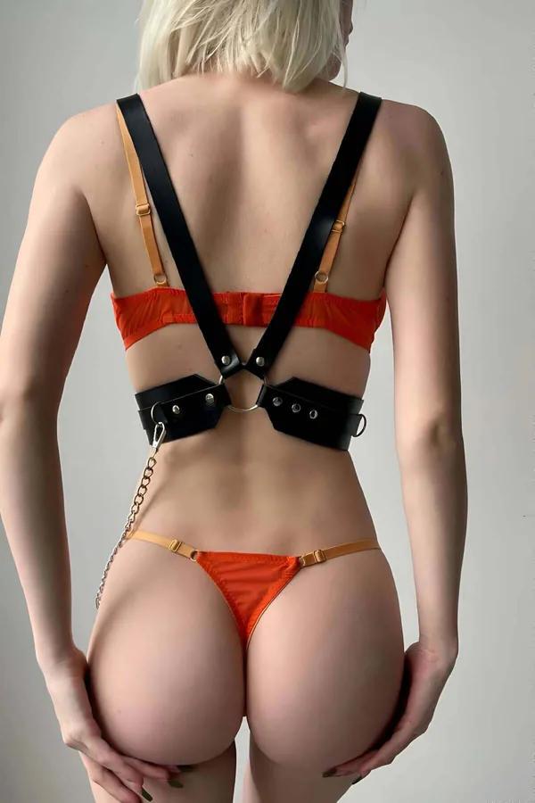 Body Harness with Detachable Chain