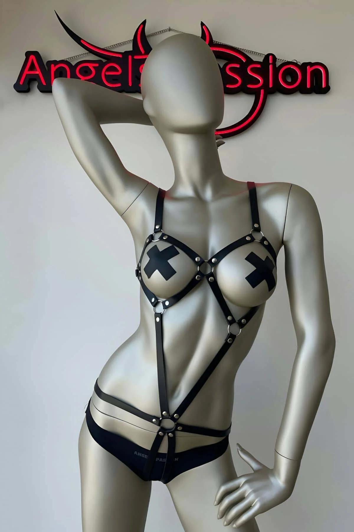 Full Body Cage Harness with Metallic O-Rings & Studs