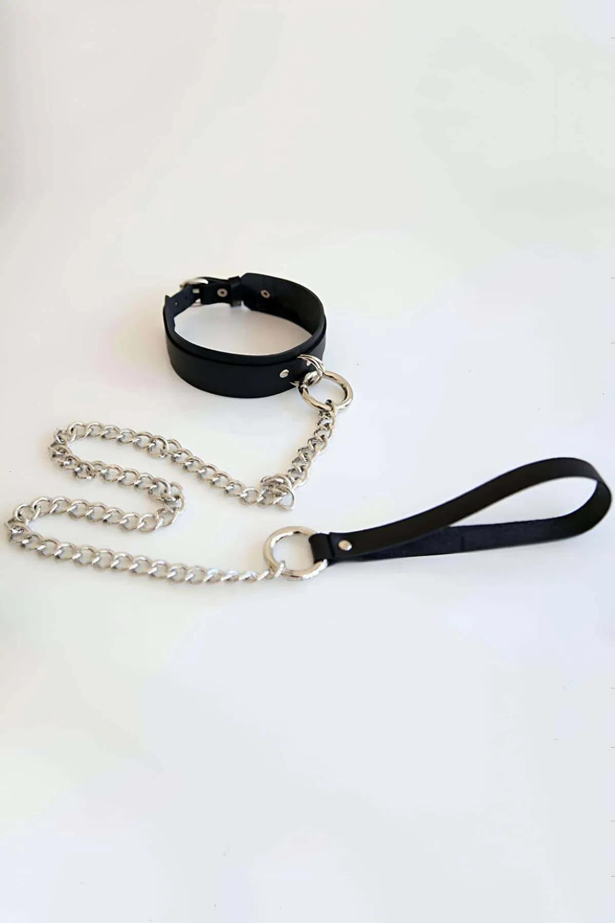 Faux Leather Choker Collar with Detachable Chain