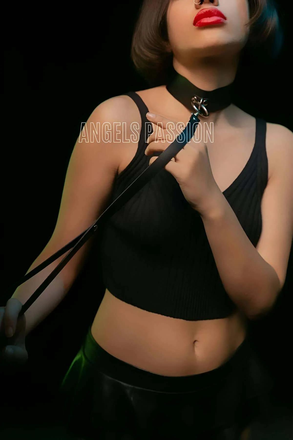 Faux Leather Choker Collar with Leash & O-Ring