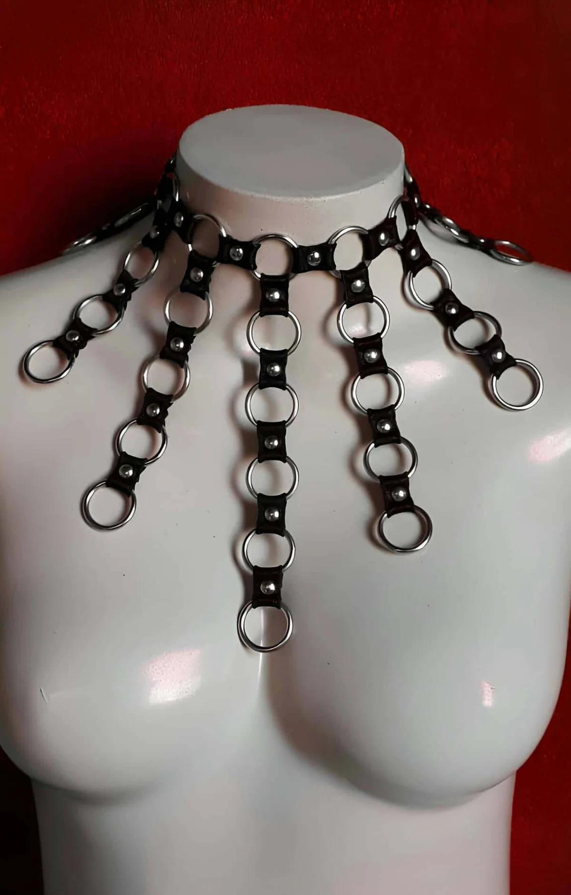 Choker Harness with Layered O-Rings & Star Studs