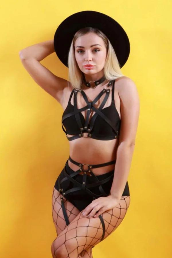 Strappy Body Harness & Garter Set