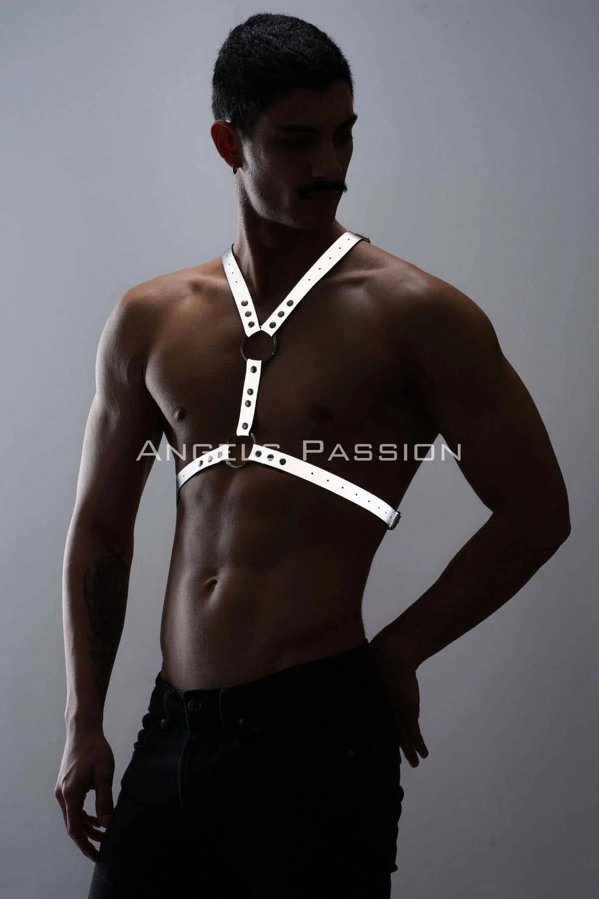 Reflective Chest Harness with O-Ring Accents