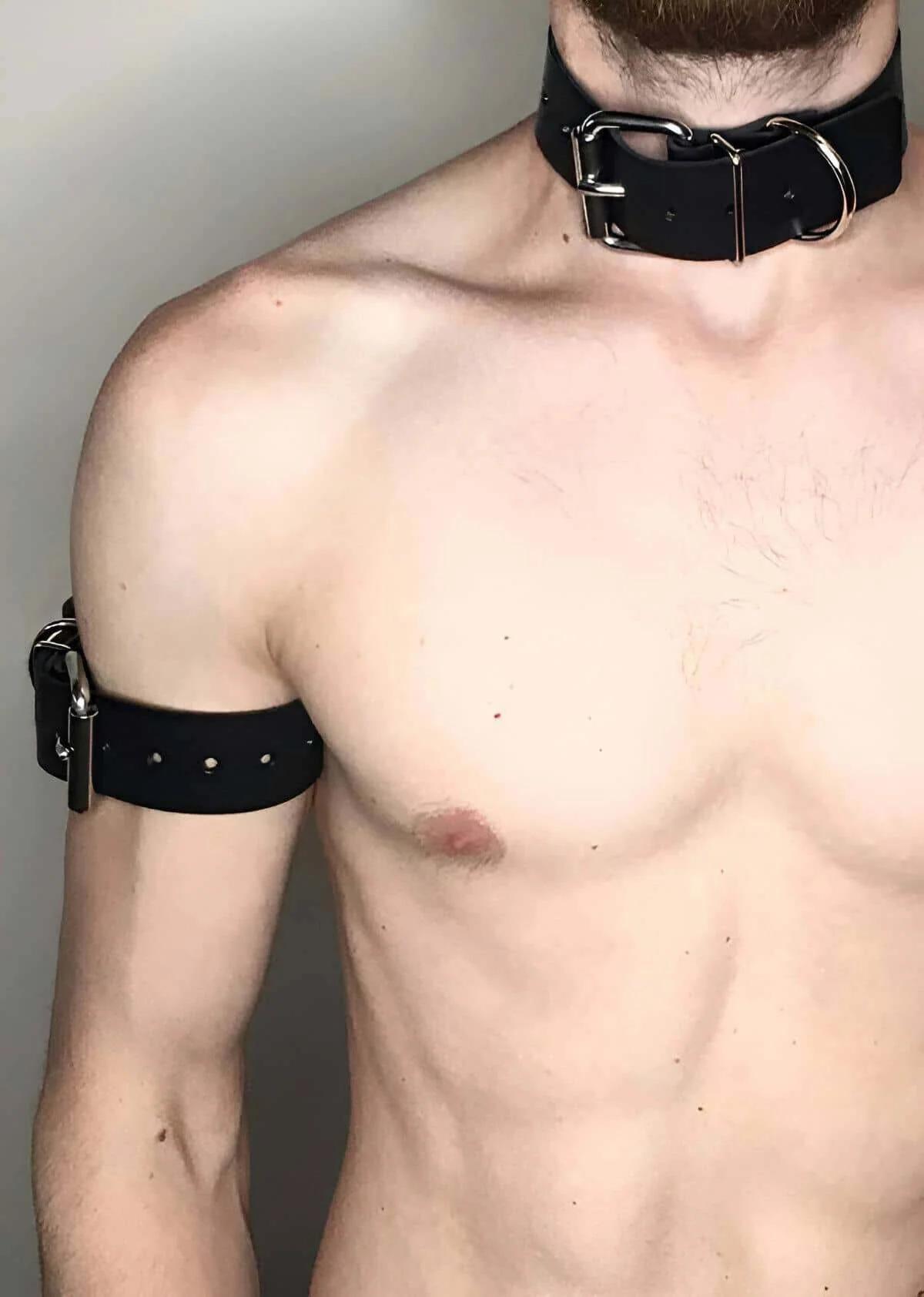 Wide Faux Leather Collar and Armband Set