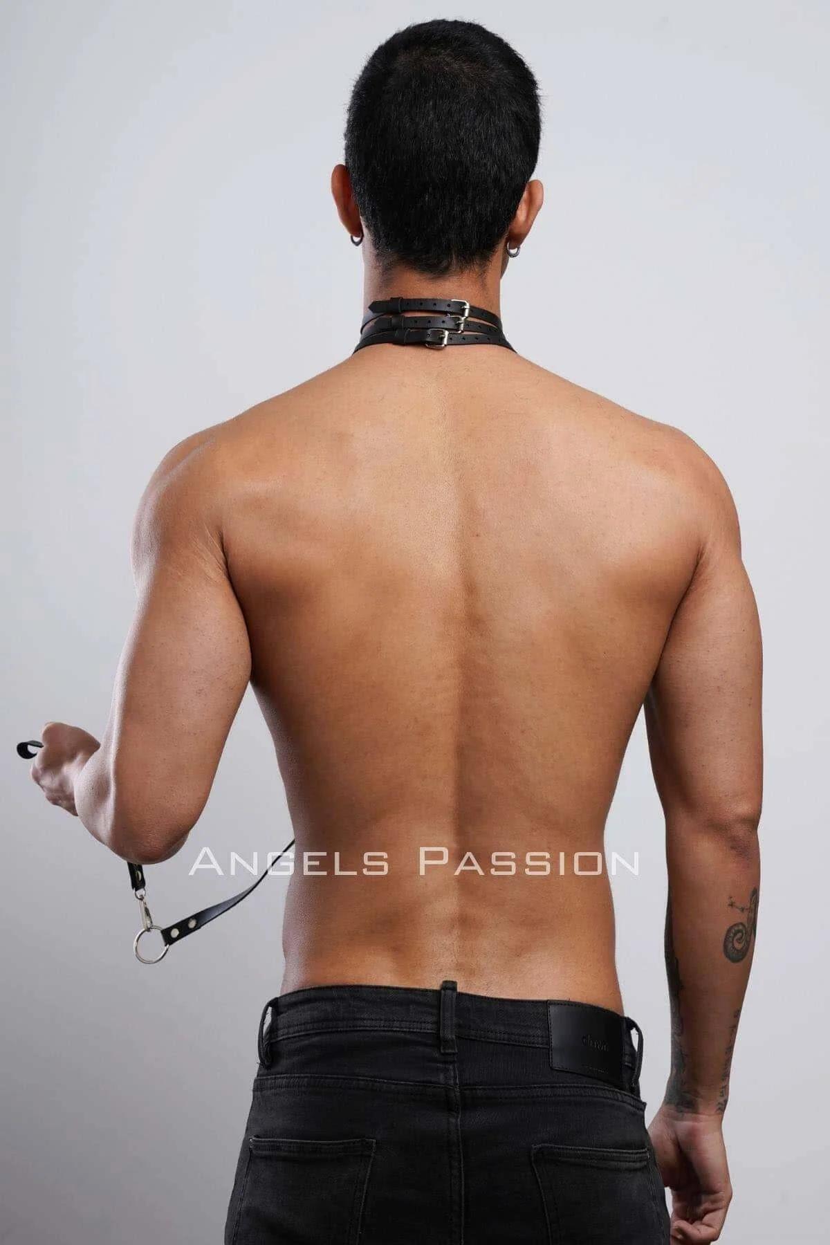 Strappy O-Ring Choker & Leash Set