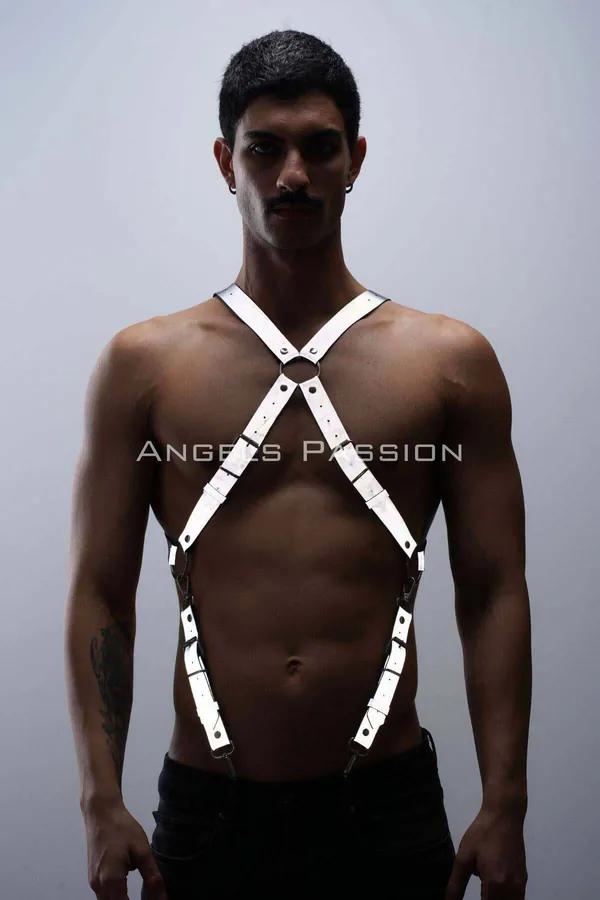 Reflective Harness with O-Ring Chest Detail