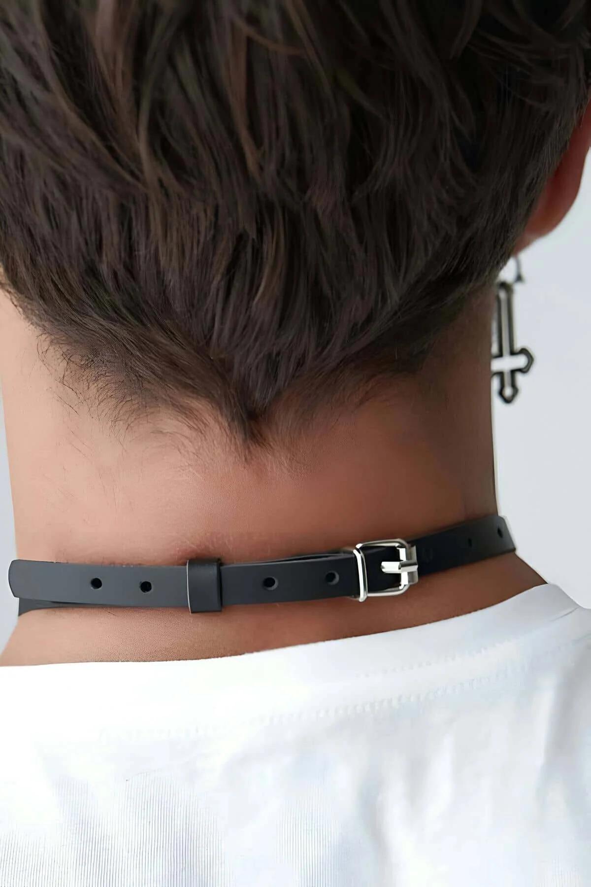 Faux Leather Bow Tie Choker with Metallic Buckle