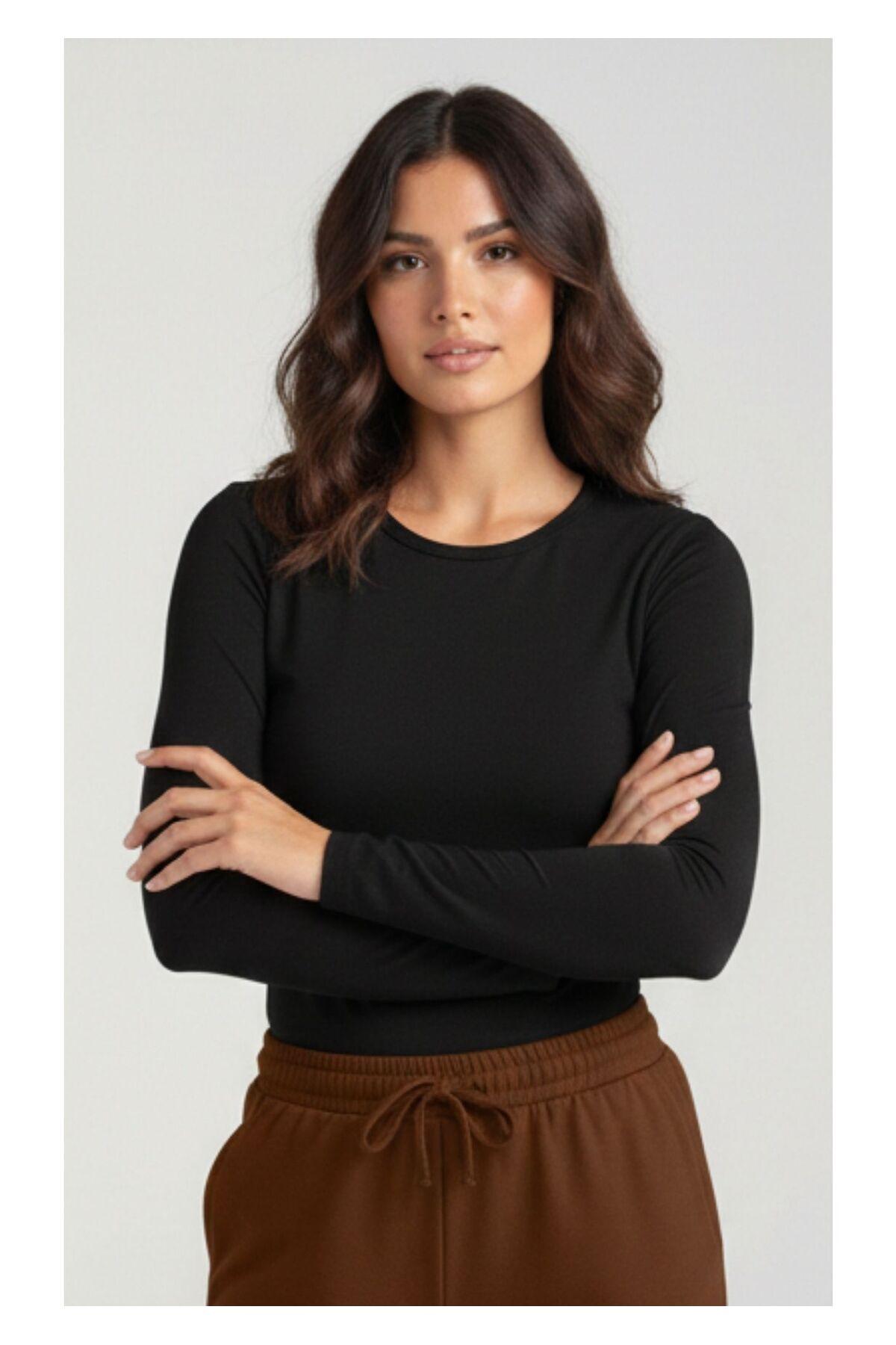 Kadın Siyah Bisiklet Yaka Viskon Pamuk Body Esnek Yumuşak Dokulu Basic Bluz