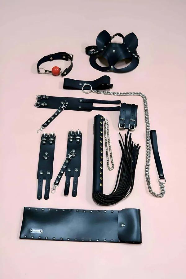 Luxury Faux Leather Fantasy Accessories Set with Cat Mask