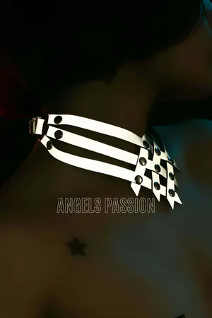 Sexy Glow in the Dark Choker - Reflective Chohker - APFT585