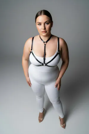 Large Size Black Women's Harness Set Stylish Leather Chest Accessory - APFT197