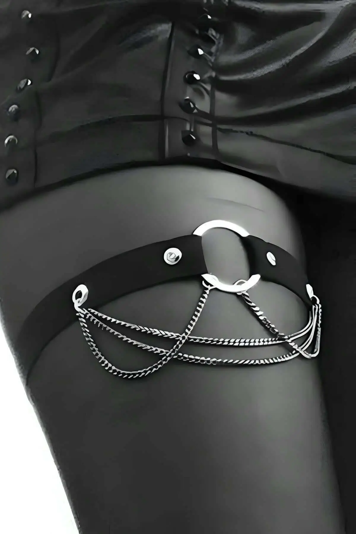 Leather Leg Strap with Chain - SH395